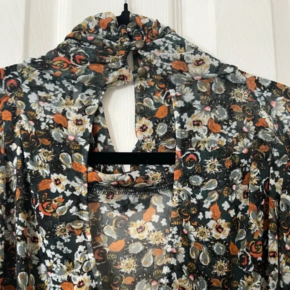 Free People All Dolled Up Floral Green Sheer High Neck Long Sleeve Mesh size L - Picture 7 of 10